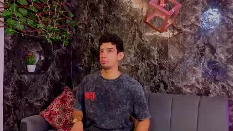 prince_arthur77 online show from February 21, 2026, 2:51 pm