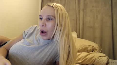 princeessa online show from November 17, 2025, 3:07 pm