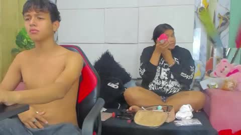 PrincesANDdark online show from January 7, 2026, 1:02 pm