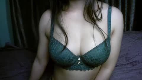 Snapshot of princess916446 chatting on May 27, 2026, 2:52 am princess online show from May 27, 2026, 2:52 am