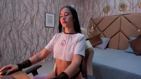 ANIEE online show from September 15, 2025, 11:43 am