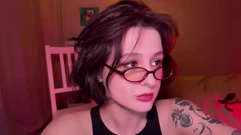 Snapshot of princess_euphoria chatting on January 3, 2025, 3:44 pm Kristina online show from January 3, 2025, 3:44 pm