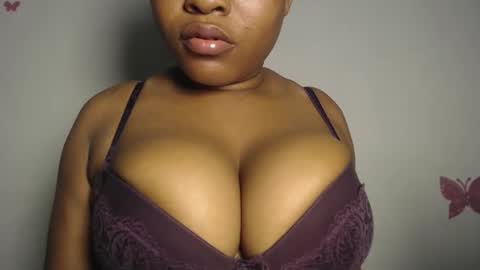 Karina online show from March 15, 2026, 4:51 am