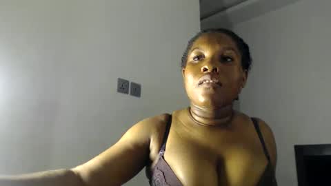 Karina online show from April 10, 2026, 8:35 pm