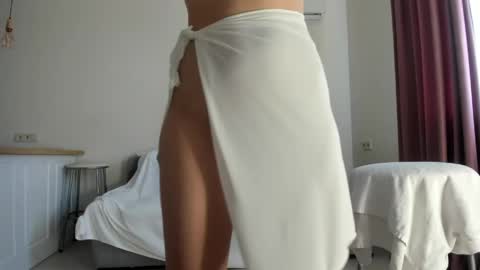 Snapshot of princess_moana chatting on May 5, 2026, 5:48 am princess_moana online show from May 5, 2026, 5:48 am