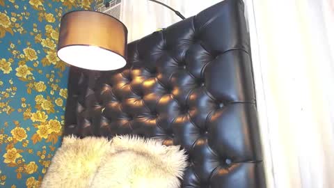 Snapshot of princess_trans chatting on December 15, 2024, 10:50 am Maria Im looking for a local and socal fucking guy online show from December 15, 2024, 10:50 am