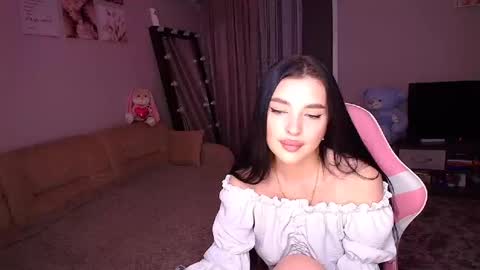 princessamira1 online show from September 29, 2025, 3:17 pm