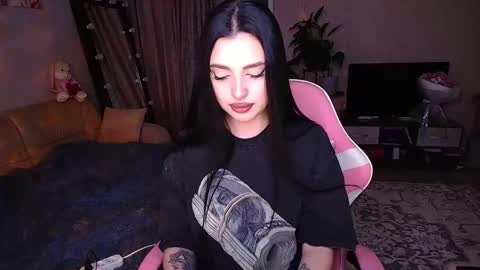 princessamira1 online show from February 21, 2026, 3:35 pm