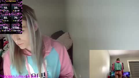 Snapshot of princessjuliaxo4 chatting on February 28, 2026, 1:39 am PrIncessJulia0X online show from February 28, 2026, 1:39 am