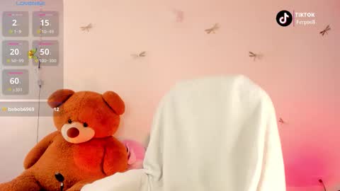 princessluna_14 online show from October 30, 2025, 8:31 pm