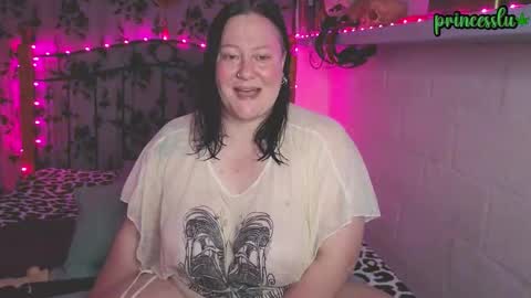 Lux Alot Luxi online show from October 12, 2025, 6:18 pm