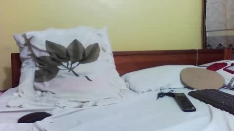 phelly online show from December 15, 2025, 1:43 am