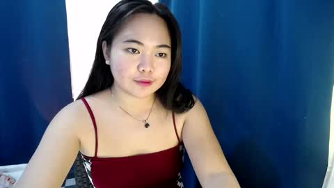 Snapshot of princessnaughty69 chatting on December 7, 2024, 12:24 pm SweetyHeart online show from December 7, 2024, 12:24 pm