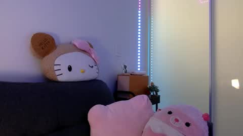 PrincessPinky444 online show from December 14, 2025, 12:38 am