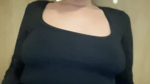 Snapshot of princesss99495055 chatting on September 27, 2025, 7:08 pm PureLust Couple online show from September 27, 2025, 7:08 pm