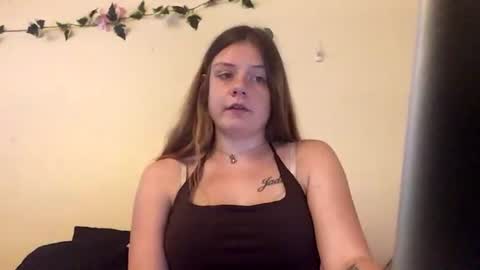 princesssnowflk84 online show from July 19, 2026, 9:18 pm