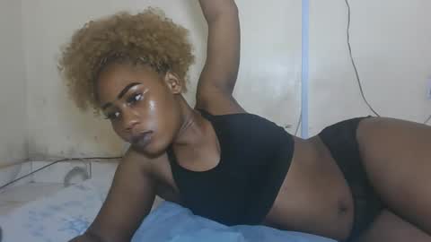 Snapshot of princesssweetass2 chatting on November 3, 2025, 12:28 pm FENNY online show from November 3, 2025, 12:28 pm