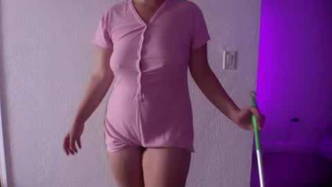 Snapshot of princesstwerkk chatting on March 27, 2026, 5:23 pm Princess Twerkk online show from March 27, 2026, 5:23 pm