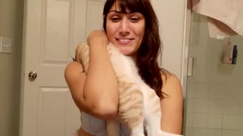 Snapshot of prinxessally chatting on February 4, 2026, 12:05 am Prinxessally online show from February 4, 2026, 12:05 am