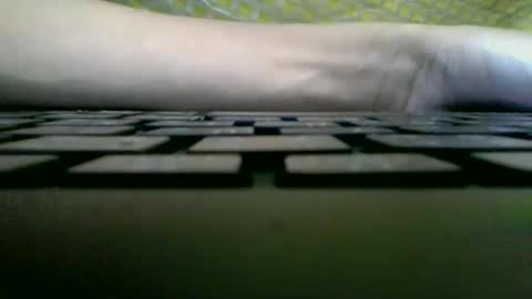 prisca880319 online show from May 17, 2026, 5:38 am