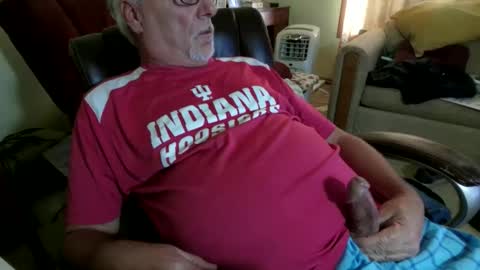 prlbob77 online show from November 7, 2025, 9:15 pm