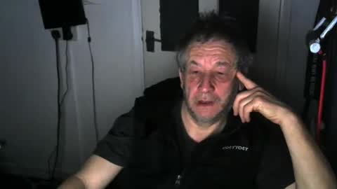 Snapshot of projectorepson chatting on January 5, 2025, 5:41 pm projectorepson online show from January 5, 2025, 5:41 pm