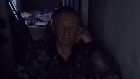 Snapshot of projectorepson chatting on October 13, 2025, 5:13 pm projectorepson online show from October 13, 2025, 5:13 pm
