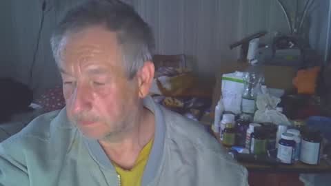 projectorepson online show from April 19, 2026, 6:10 pm