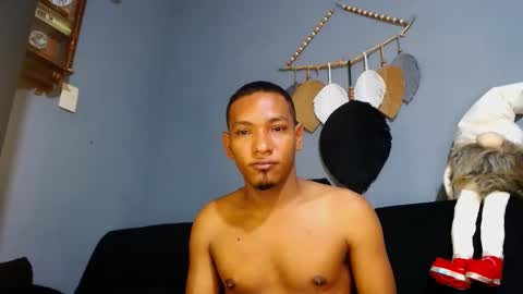 Grande y Gruesa online show from December 6, 2024, 10:05 am