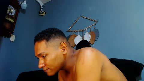 Grande y Gruesa online show from February 14, 2025, 2:23 pm