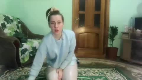 Snapshot of proud_sweet_21 chatting on December 7, 2024, 2:46 pm proud sweet 21 online show from December 7, 2024, 2:46 pm