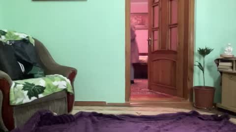 Snapshot of proud_sweet_21 chatting on November 25, 2025, 12:32 am proud sweet 21 online show from November 25, 2025, 12:32 am