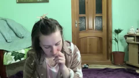 Snapshot of proud_sweet_21 chatting on December 3, 2025, 12:07 am proud sweet 21 online show from December 3, 2025, 12:07 am