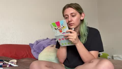 Oli online show from June 19, 2026, 7:17 pm