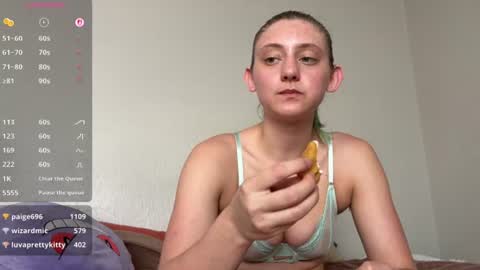 Oli online show from June 25, 2026, 6:23 pm