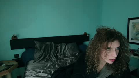 prxscillia_tx online show from January 8, 2025, 12:58 pm