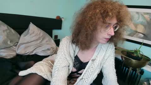 prxscillia_tx online show from November 2, 2025, 2:19 pm