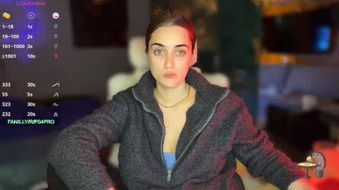 Queen of Pain online show from October 25, 2025, 8:14 pm