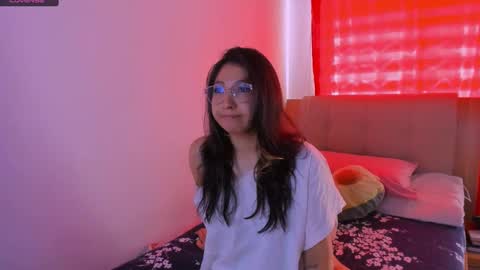 Mara online show from September 11, 2025, 3:34 pm