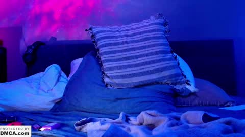 Sk8wave online show from September 10, 2025, 3:50 am