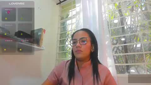 Snapshot of psique_naughty2 chatting on January 17, 2025, 12:21 pm psique_naughty2 online show from January 17, 2025, 12:21 pm