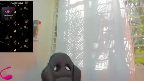 Snapshot of psique_naughty2 chatting on January 21, 2025, 12:29 pm psique_naughty2 online show from January 21, 2025, 12:29 pm