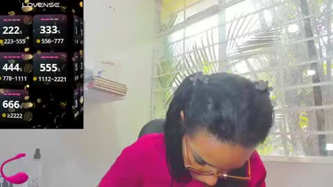 Snapshot of psique_naughty2 chatting on February 11, 2025, 3:29 pm psique_naughty2 online show from February 11, 2025, 3:29 pm