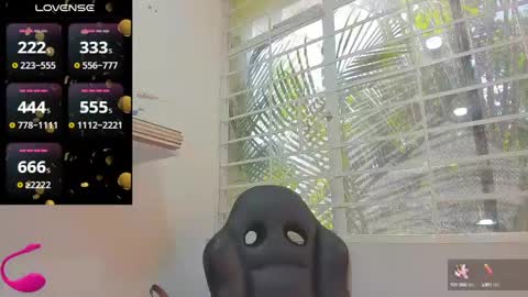 Snapshot of psique_naughty2 chatting on February 26, 2025, 12:14 pm psique_naughty2 online show from February 26, 2025, 12:14 pm