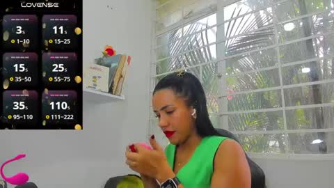 Snapshot of psique_naughty2 chatting on March 10, 2025, 5:50 pm psique_naughty2 online show from March 10, 2025, 5:50 pm