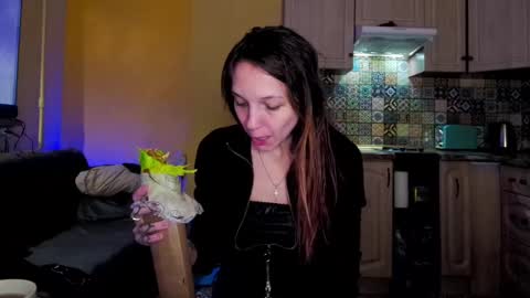 LUCY -----    online show from March 4, 2025, 6:18 pm