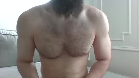 Snapshot of public_toy_95 chatting on April 23, 2026, 3:47 pm Mickey online show from April 23, 2026, 3:47 pm