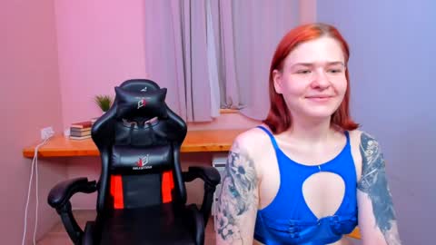 Snapshot of puffetish chatting on December 17, 2024, 4:00 pm Jenna online show from December 17, 2024, 4:00 pm