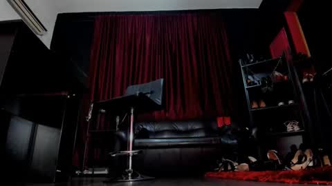 MissPuffyLove online show from December 21, 2024, 8:32 pm