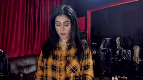 MissPuffyLove online show from April 27, 2026, 10:19 pm